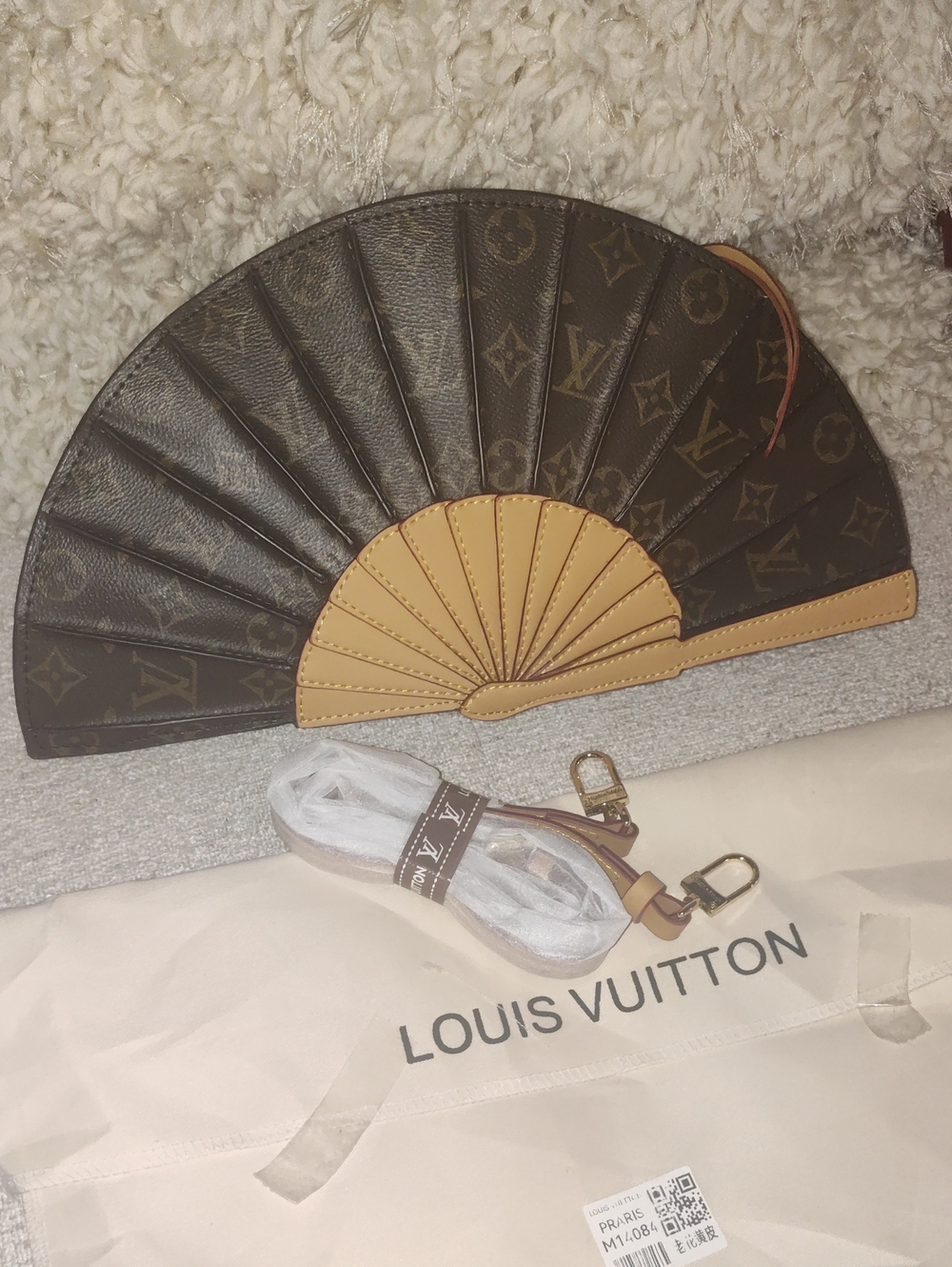 Black Lace Folding Fan with Natural Wood Ribs